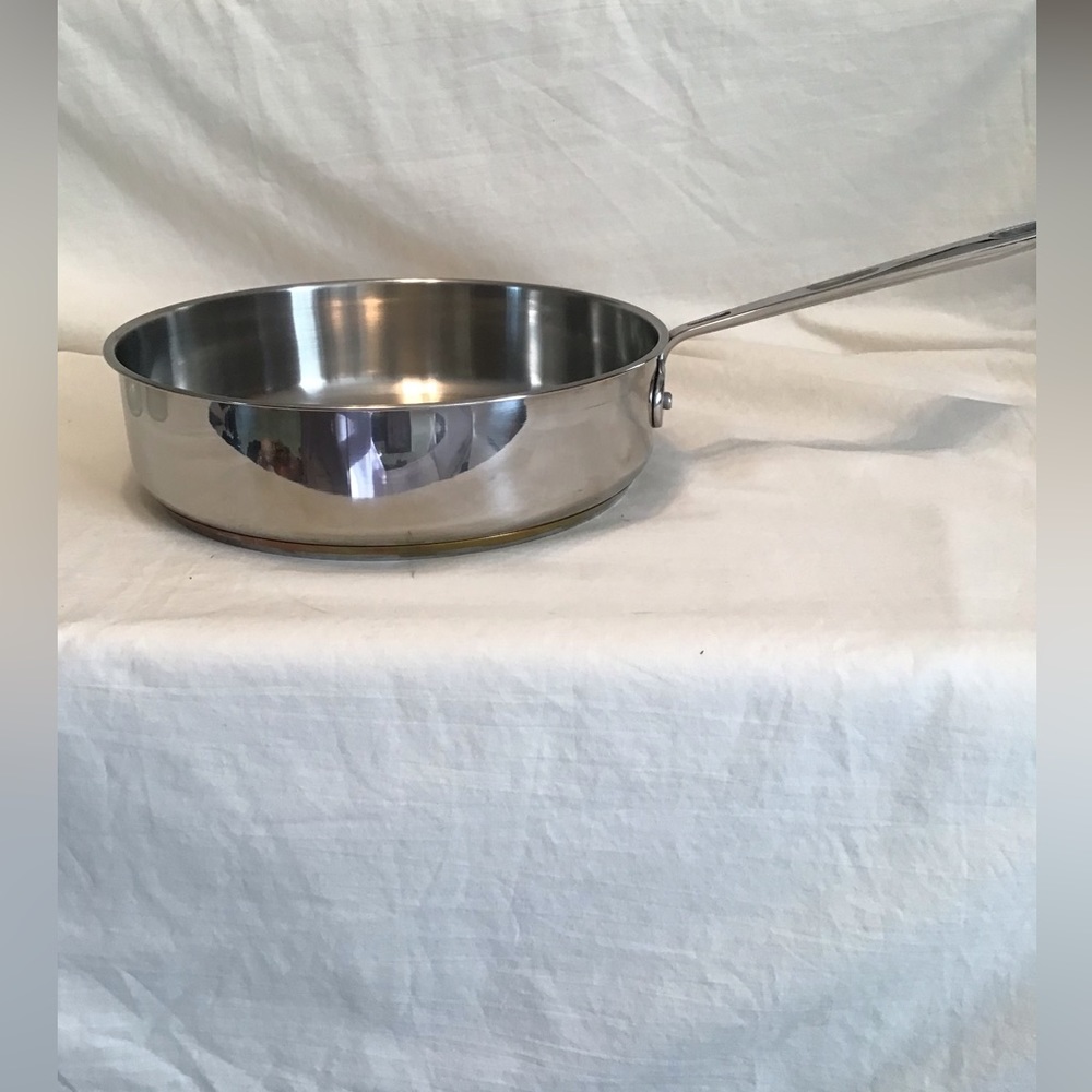 EMERIL Pro Clad 3quart 10” stainless steel sauce pan. EUC
